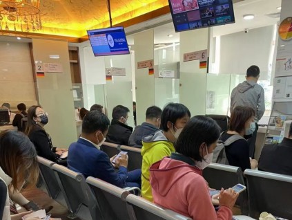 中国游客签证申请量恢复至2019年疫情前同期35%