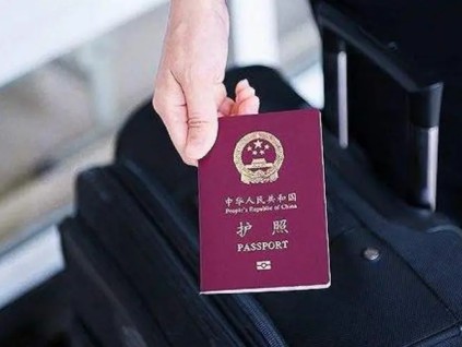 中国据报已向日本提议互免签证入境 与新加坡仍在讨论