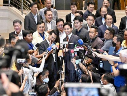 披塔称仍获泰八党联盟支持任相 二轮投票将再推举