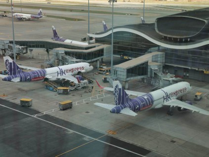 香港机管局将推优惠鼓励航空公司复飞 适时展开航权谈判