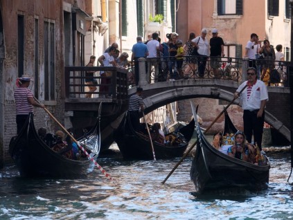 威尼斯2024年起试行「入城收费」 遏止失控观光游客