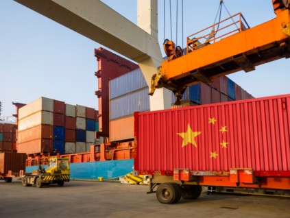 美国将对多个中国产品豁免加征关税期限延长至今年底