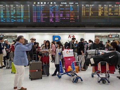 日本入境简化手续迎外国访客 明年1月起羽田机场试行
