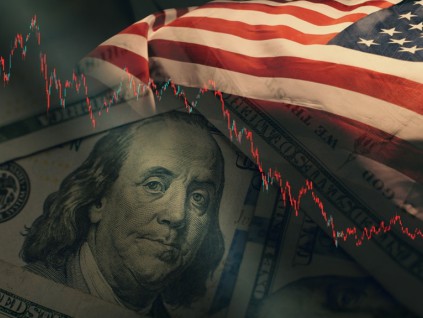 美爆百年来最惊悚现象 财政扩张政策推翻美元地位
