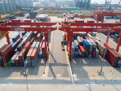 今年前两月货物贸易进出口规模创历史同期新高 同比增长8.7%