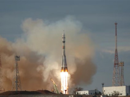 俄罗斯「联盟号」飞船重新发射升空 俄美宇航员前往国际空间站