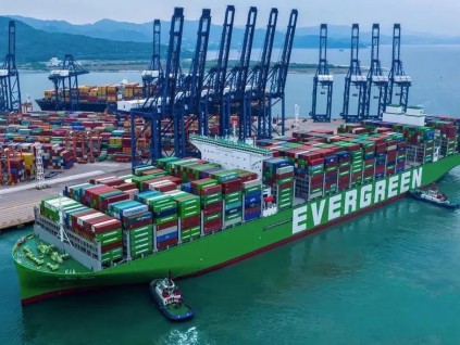 2023出口国际市场份额14.2% 中国连续七年货贸第一大国