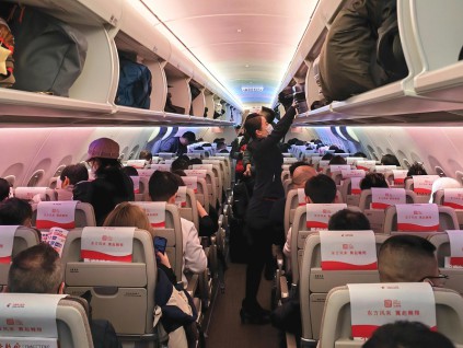 中国航空公司旅客运输量逾7亿人次 写下历史新高