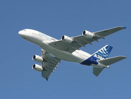 空中客车重申年度交付目标 要求美国航空公司承担关税