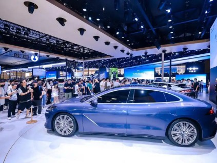 比亚迪目标2030年电动车海外销量占总销量一半