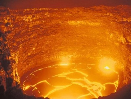 最新研究：地球上最大的金库就在地核 正「泄漏」至地表