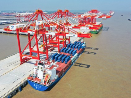 中美海运价一个月暴跌63% 货轮运力已恢复正常水平