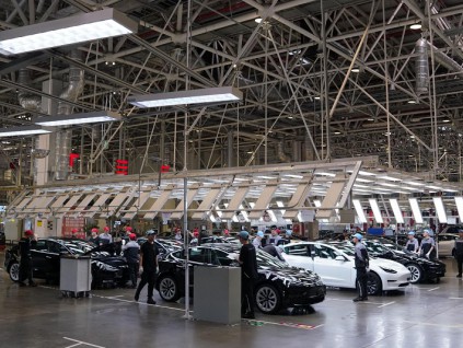 特斯拉第二季财报不如市场预期 周四股价重挫8.20%