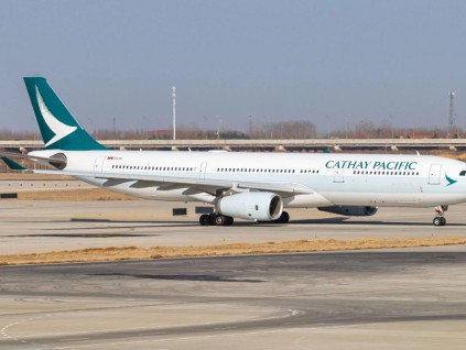 香港国泰航空拟斥资70亿港元回购卡塔尔航空持股