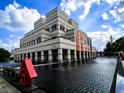 调查：美国收紧签证审查 亚洲商学院越来越吃香