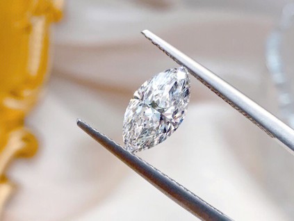 报告：预计到2030年中国培育钻石市场规模超千亿