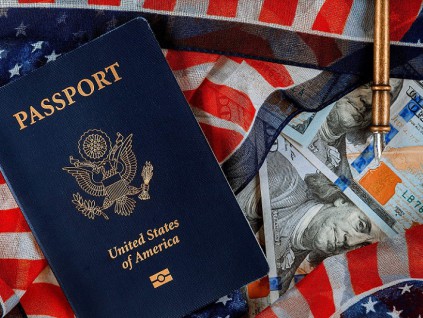 美国H-1B签证高费获法官力挺 政府修改抽签机制