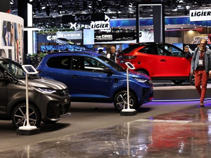 中欧就电动汽车关税达成协议 厂商须提供价格承诺