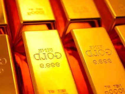 市场对美国资产信心下滑 金价创新高至4968.5美元