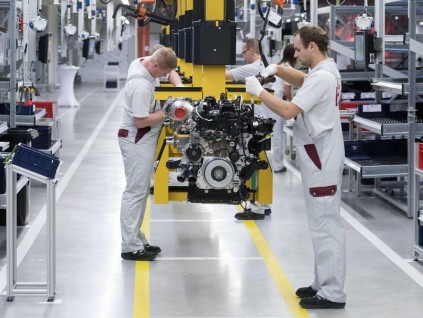 汽车业生产疲软 德国工业产出连续第四年萎缩