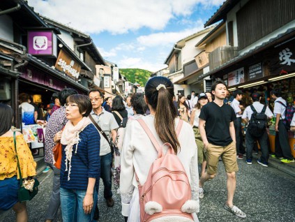 日本去年末季经济增长0.1% 低于市场预期但不阻碍加息