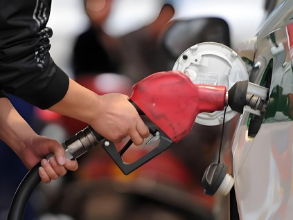 国际能源署：伊朗战争重创全球石油消费前景