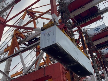 中东能源危机波及全球 中国储能设备出口加速增长