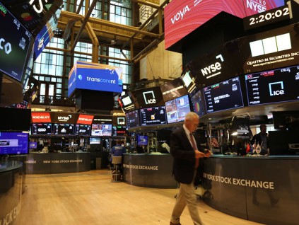 精准踩在政策转向前 美监管机构调查可疑石油期货交易