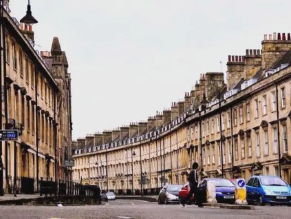 英国允许报销签证费 营造良好营商环境吸引人才