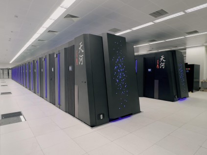 中国在全球最快超级电脑排行榜超越美国荣登榜首