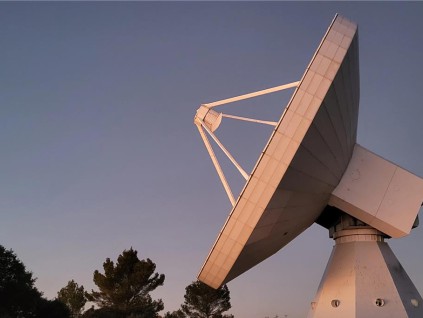 美国科学家于恒星之间发现可能与生命起源有关的醣类